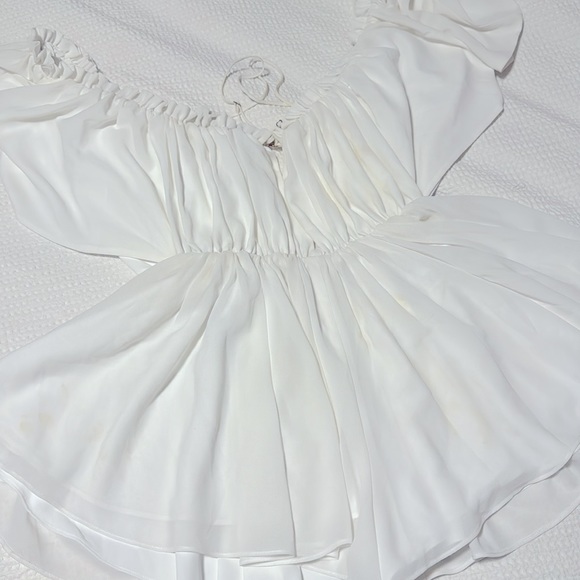 🐚 Michael Costello x REVOLVE Austin Romper size M - Picture 5 of 6